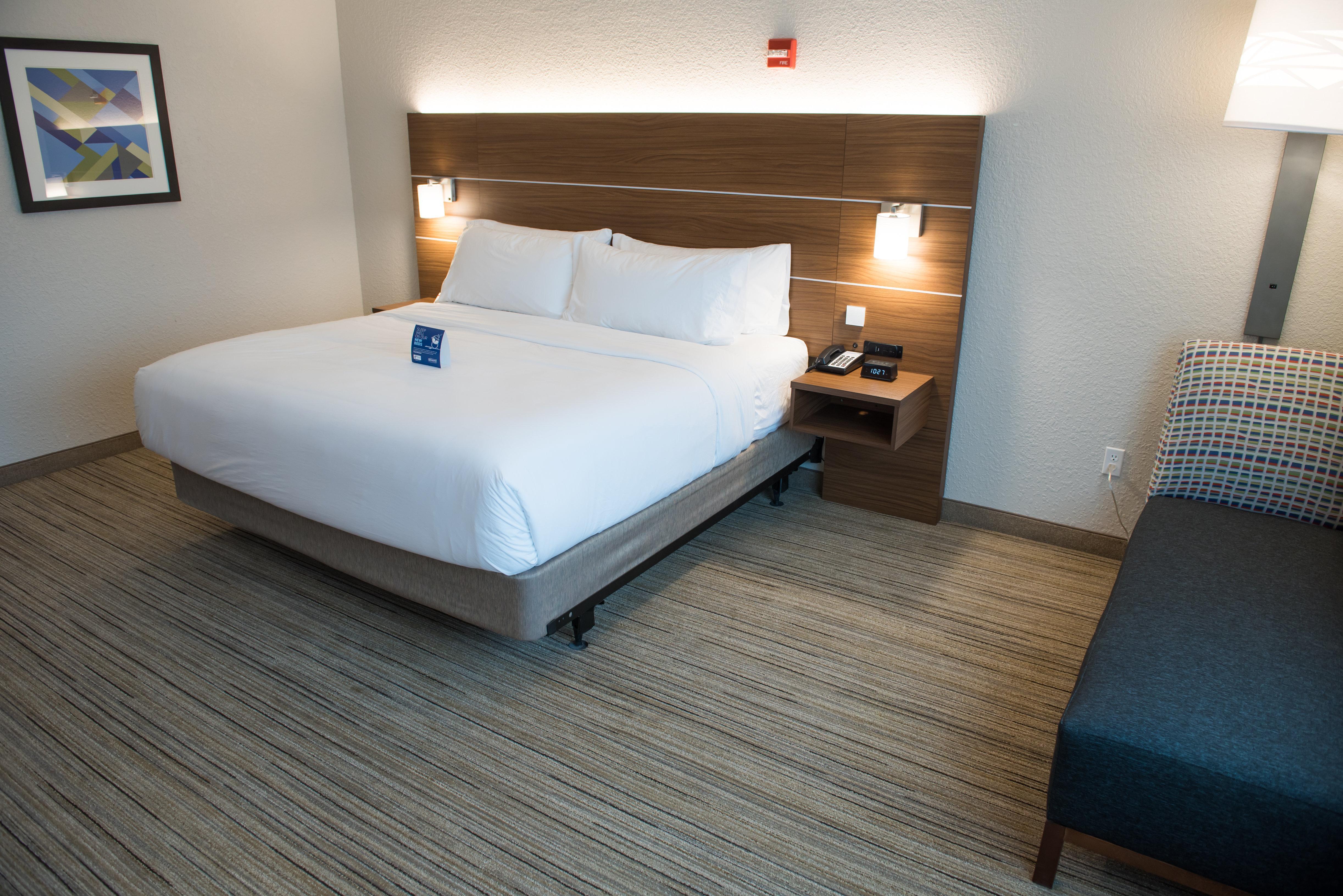 Holiday Inn Express & Suites - Dayton Southwest By Ihg Luaran gambar