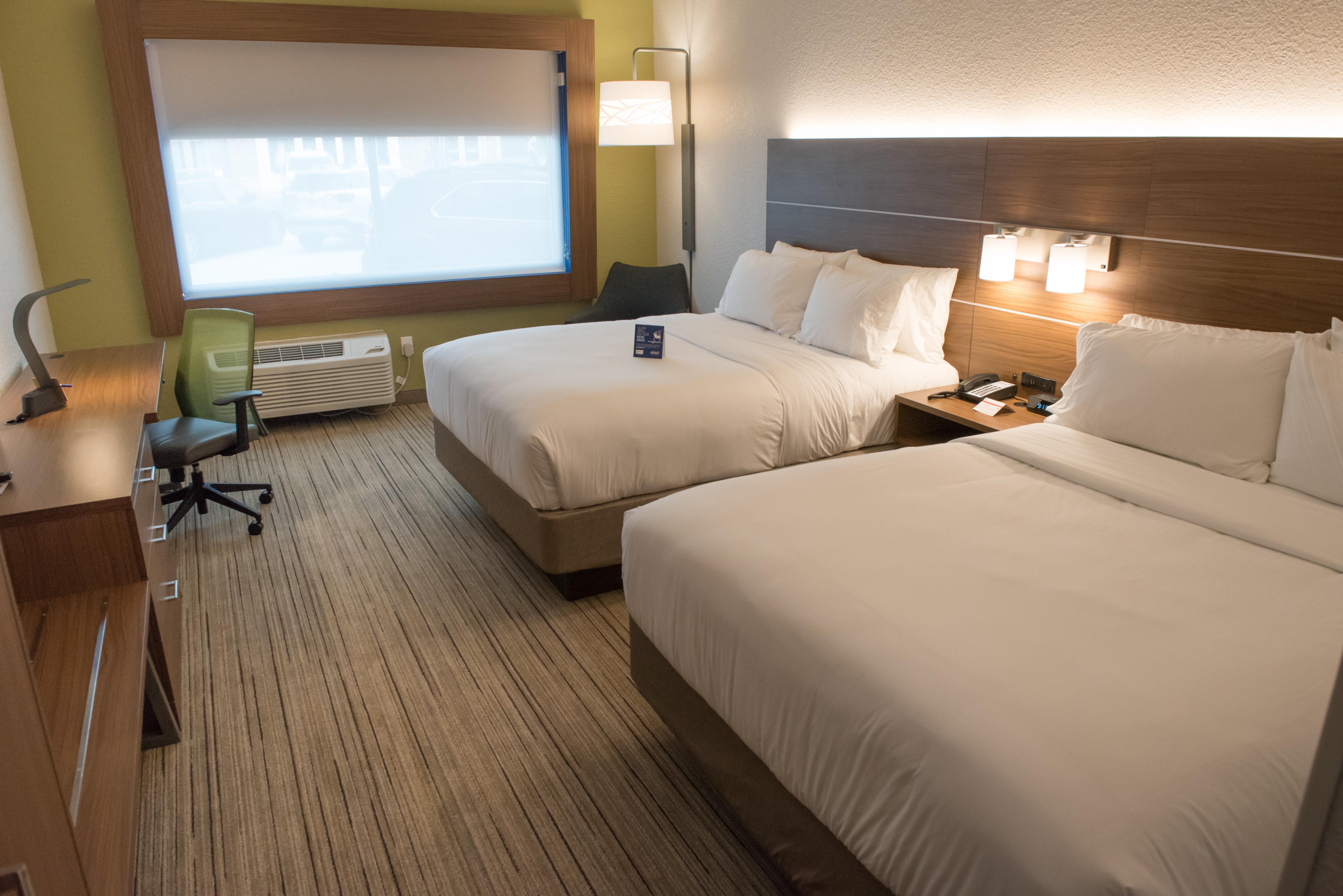 Holiday Inn Express & Suites - Dayton Southwest By Ihg Luaran gambar